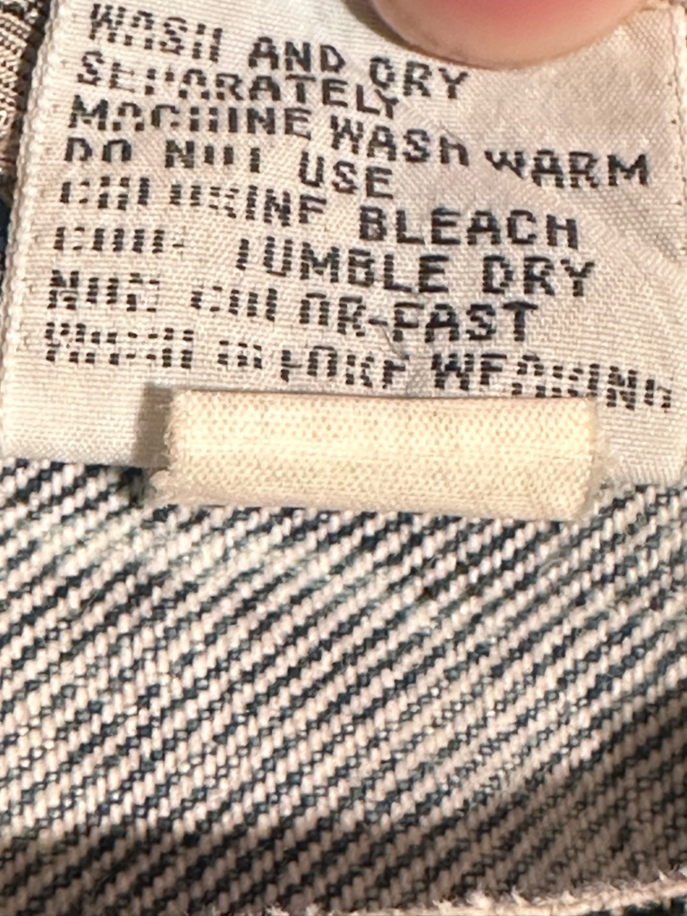 Jordache Men’s Slim Acid Wash Gray Jeans - Picture 8 of 16